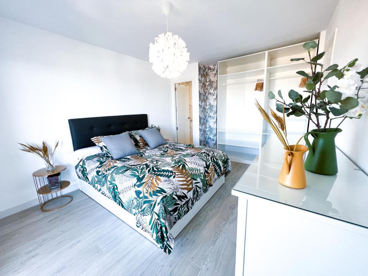 Appartement A 900 M De La Playa Y Con Vistas Al Mar En *