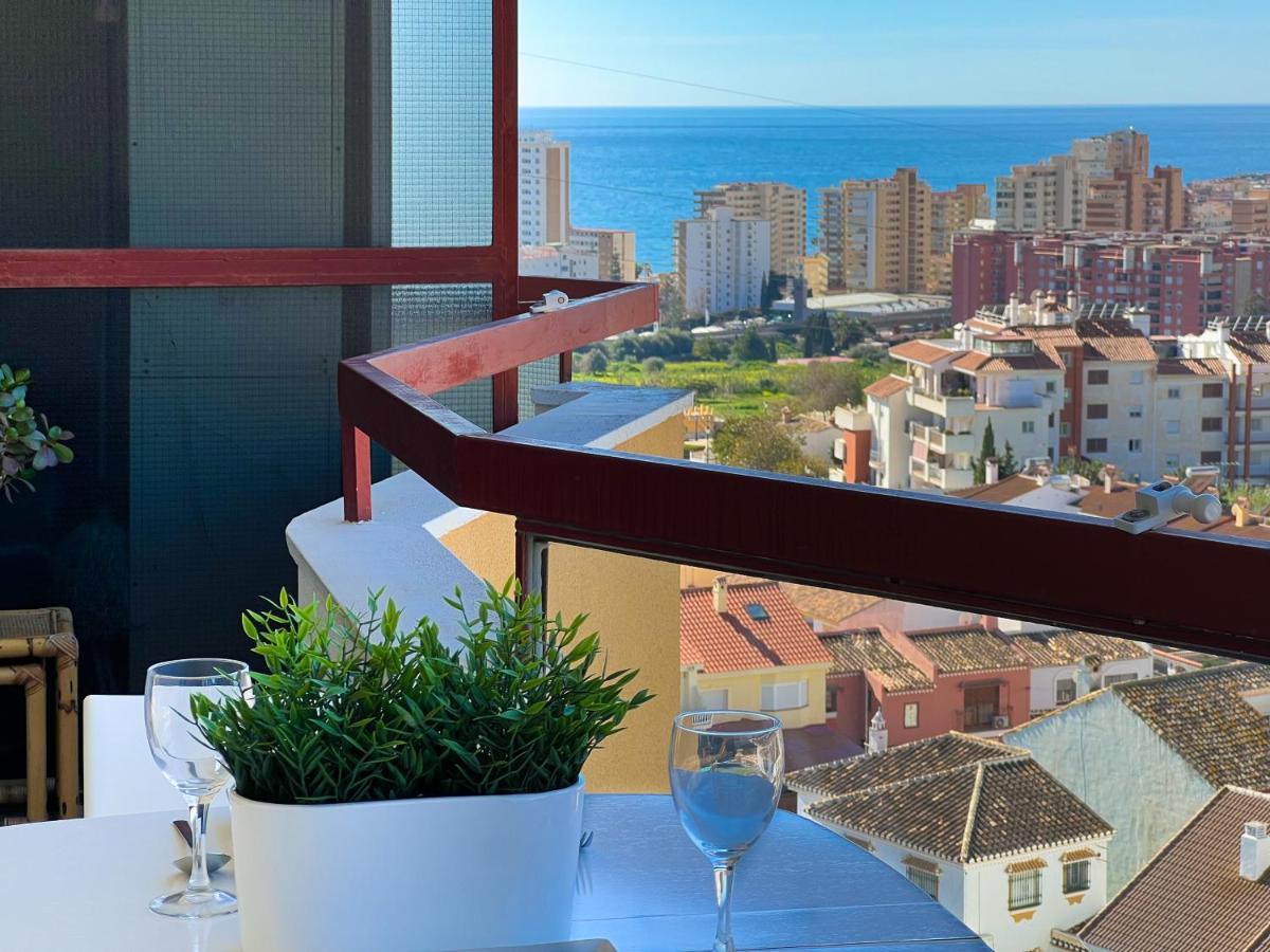 A 900 M De La Playa Y Con Vistas Al Mar En Appartement Fuengirola